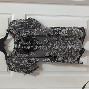 Forbidden Los Angeles Women's Sheer Floral Top w/Tie Front Smocking Size Medium